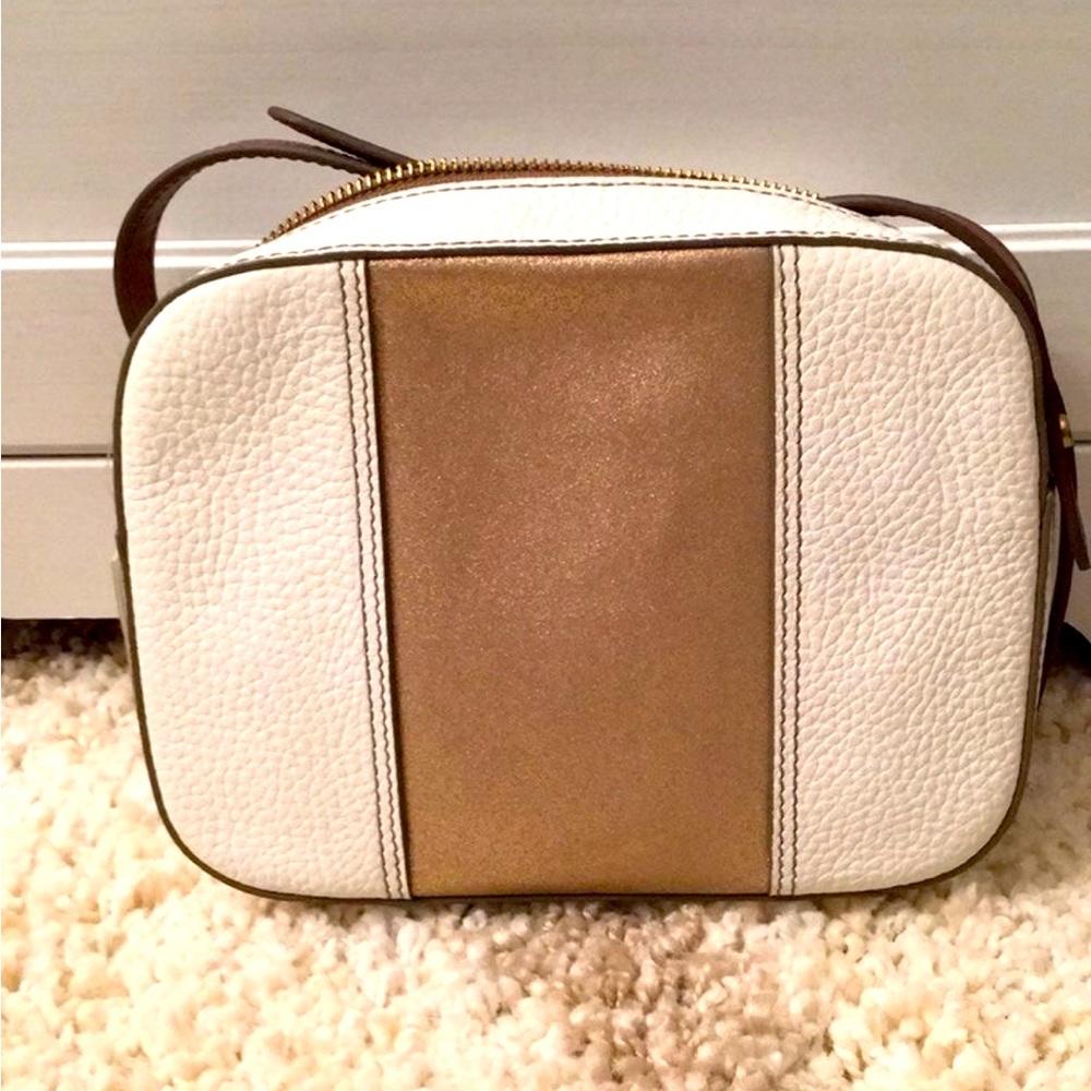 NWT Fossil Jenna Camera Crossbody